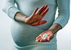 Amphetamine use during pregnancy and breastfeeding